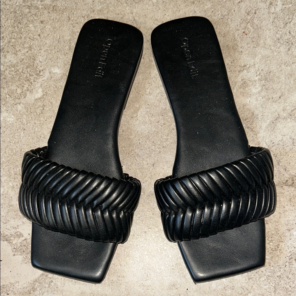 Calvin Klein Women's Black Slide Sandals